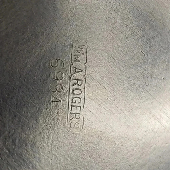 Vintage WMA Rogers Centerpiece Bowl With Gold Colored Lid - Picture 4 of 5